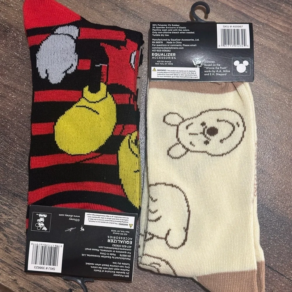 Disney Casual Socks Black and Cream size 9-13